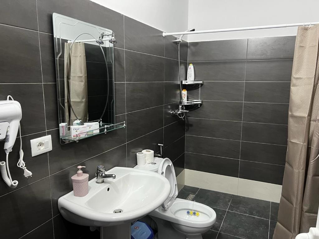 Kristian Apartments بيرات المظهر الخارجي الصورة